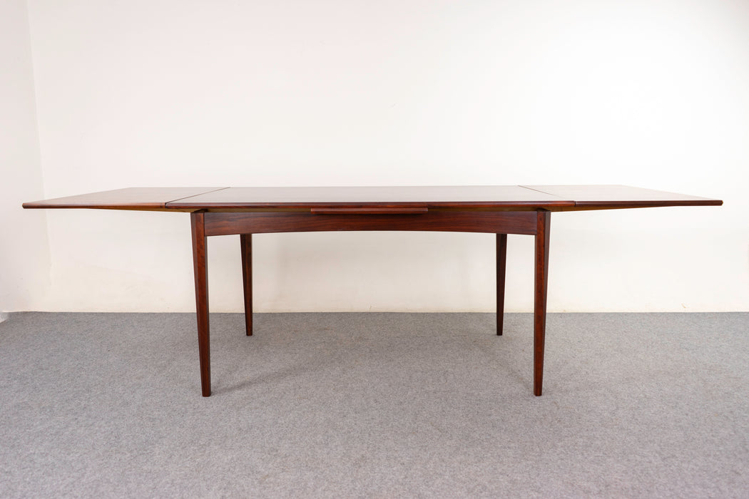 Rosewood Danish Dining Table - (321-050)