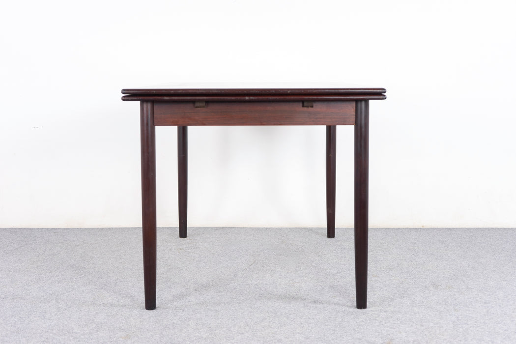 Danish Mid-Century Rosewood Dining Table - (321-042)