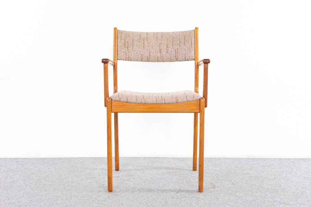 Danish Mid-Century Teak Armchair - (321-113.3)