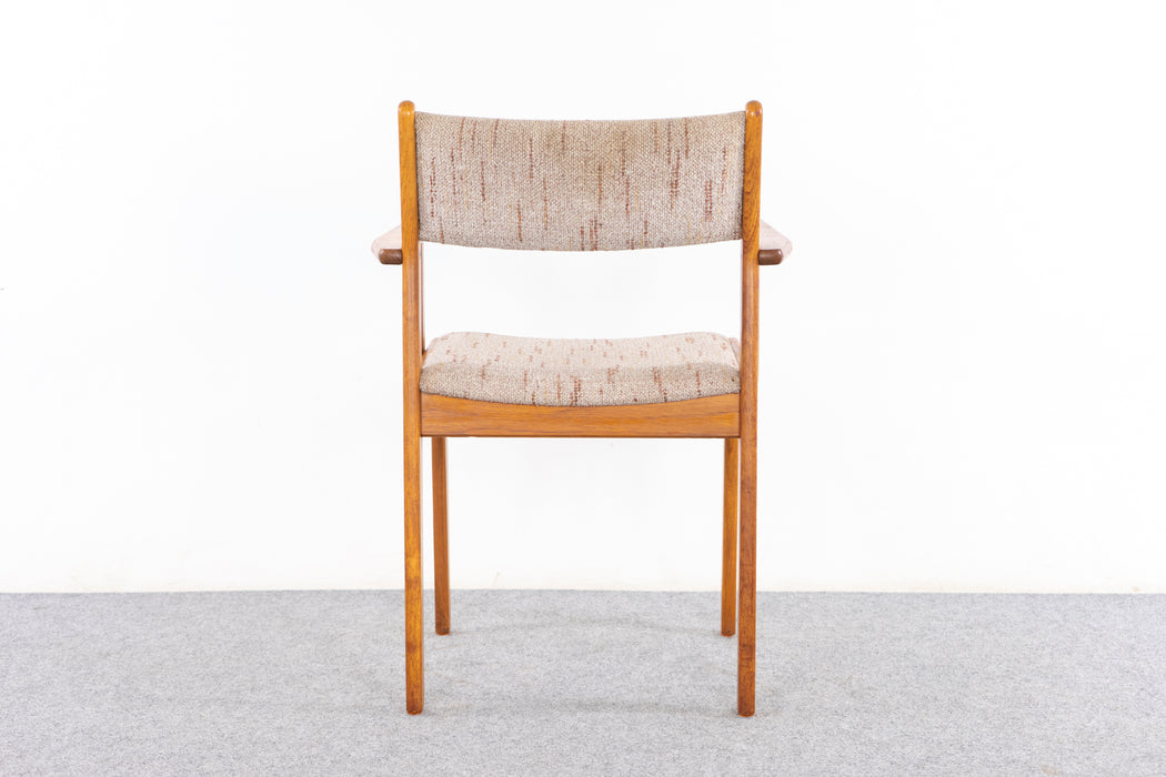 Danish Mid-Century Teak Armchair - (321-113.3)