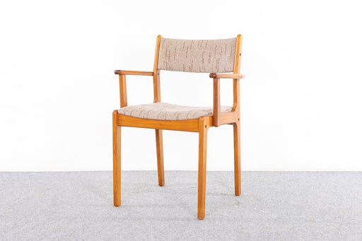 Danish Mid-Century Teak Armchair - (321-113.3)