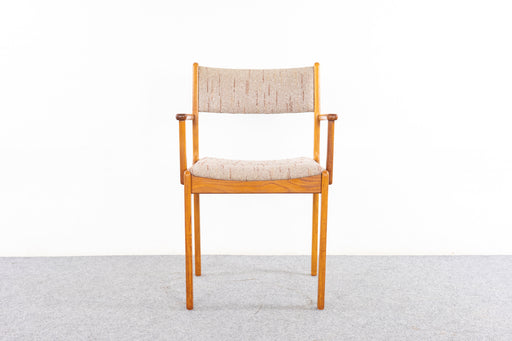 Danish Mid-Century Teak Armchair - (321-113.4)