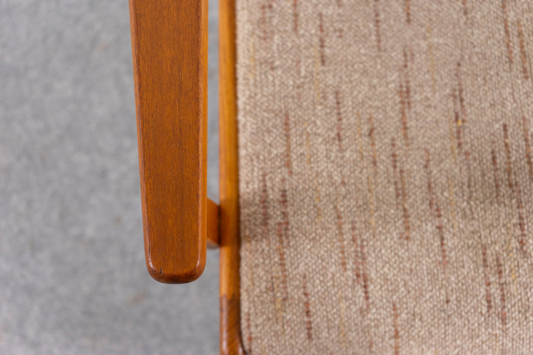 Danish Mid-Century Teak Armchair - (321-113.4)