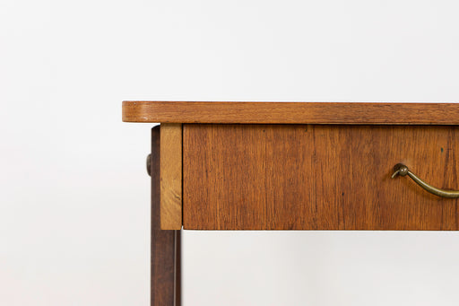 Teak Danish Bedside Table - (324-173.2)