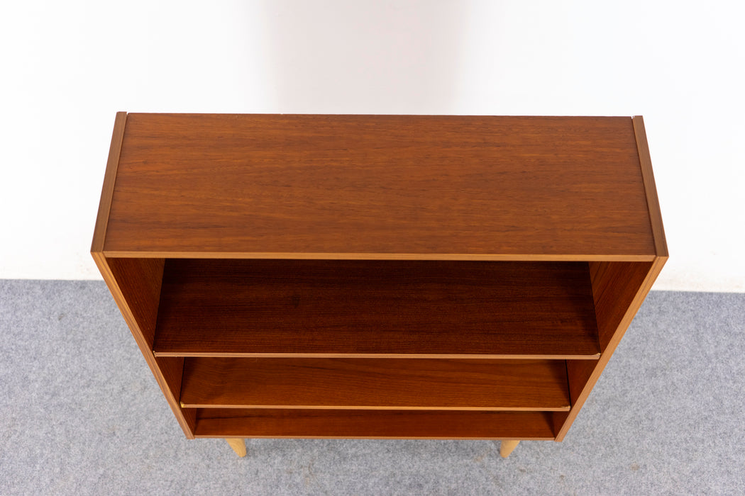 Danish Modern Teak Bookcase - (327-055)