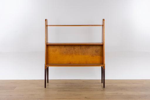 Danish Modern Teak Bookcase - (D1564)