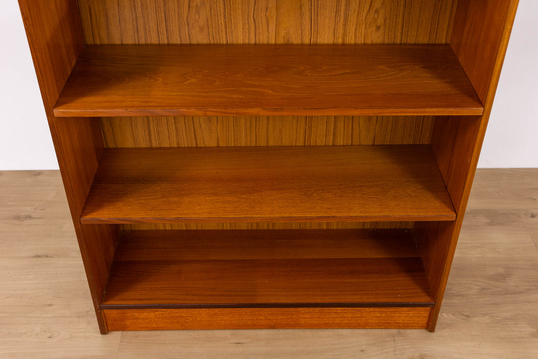 Danish Modern Tall Teak Bookcase - (D1642)