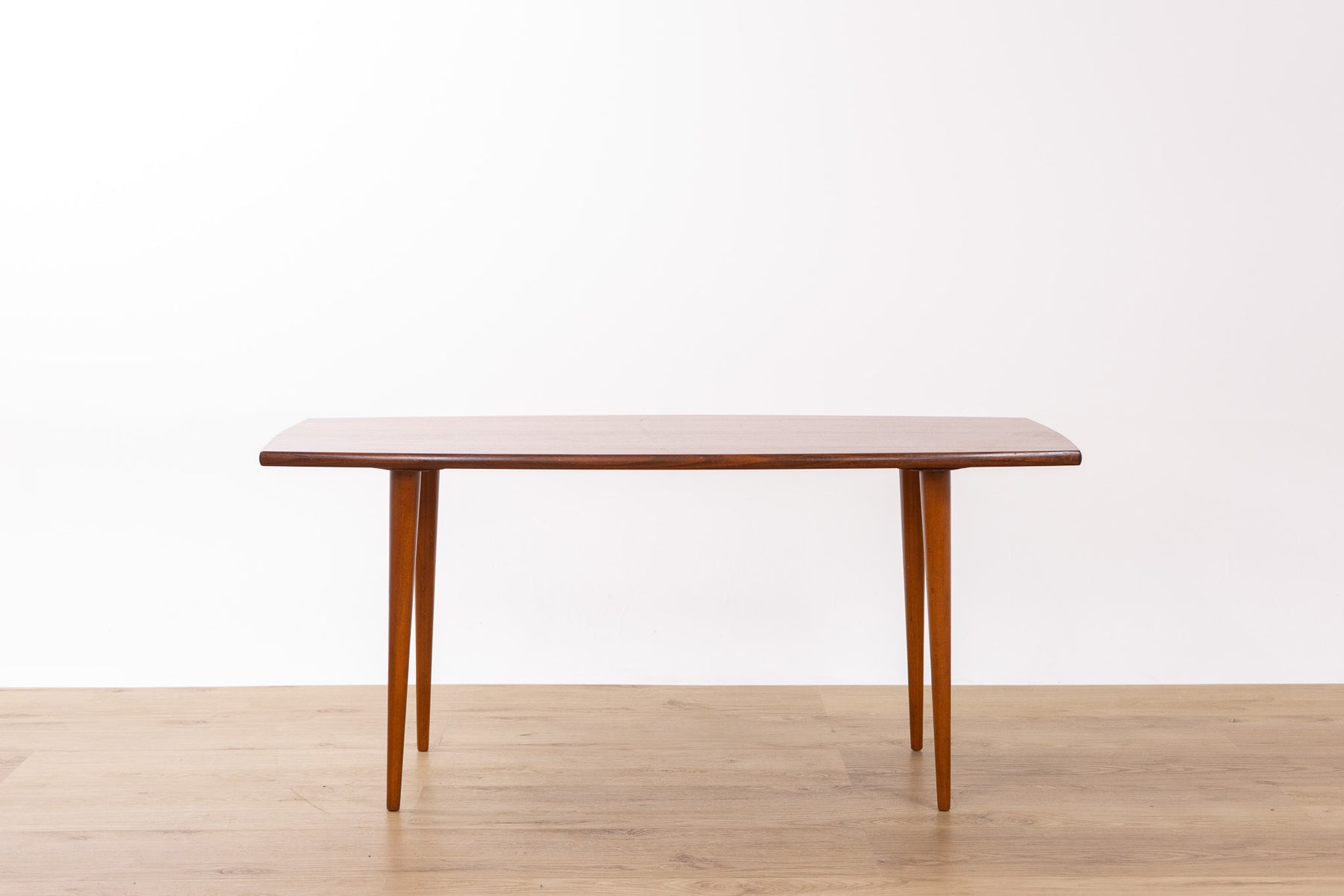 Mid-Century Modern Teak Coffee Table - (D1658)