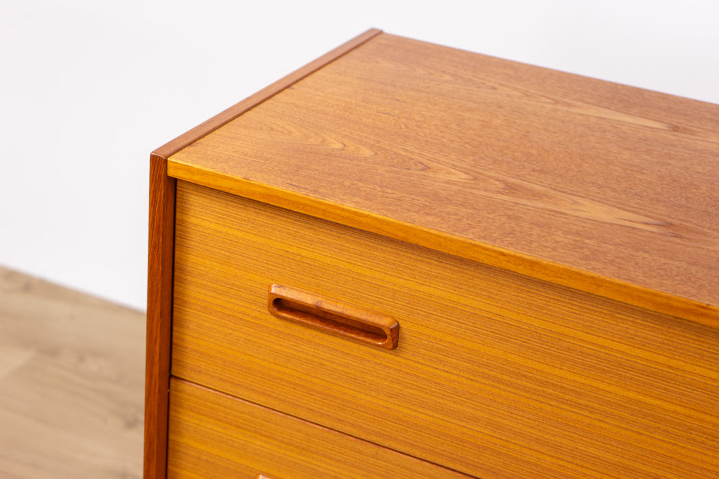 Mid-Century Modern Long Low Teak Dresser - (D1645)
