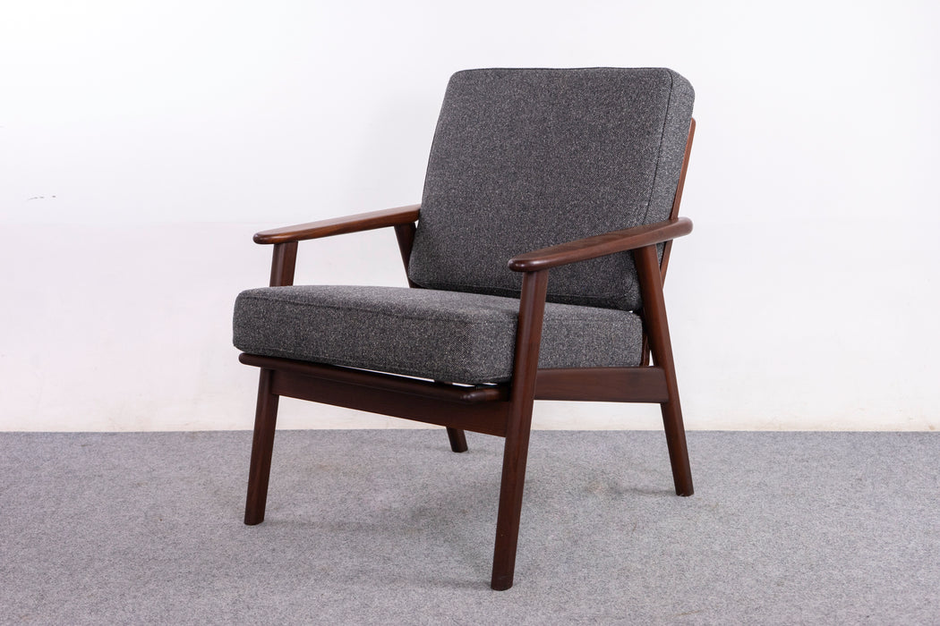 Danish Mid-Century Teak Lounge Chair - (326-057.3)