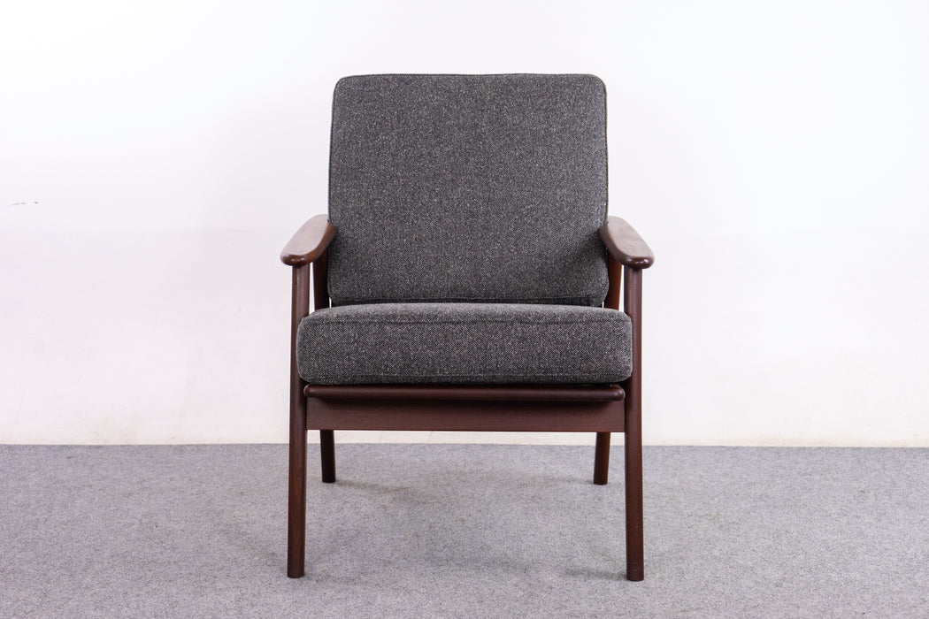 Danish Mid-Century Teak Lounge Chair - (326-057.3)