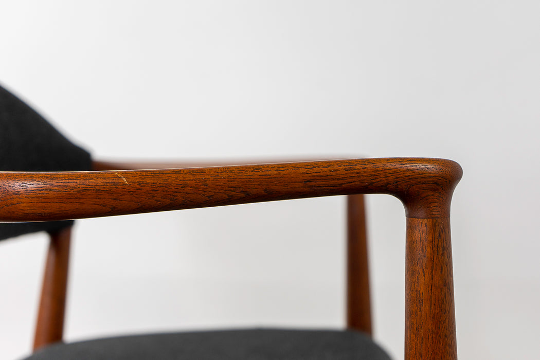 Teak Model 223 Arm Chair by Kurt Olsen - (321-111.2)