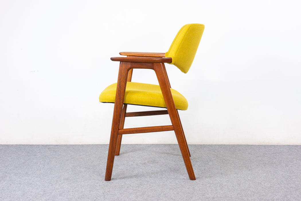 Teak Model 43 Armchair by Erik Kirkegaard - (321-108.2)