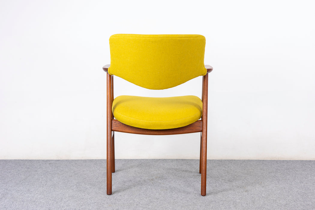 Teak Model 43 Armchair by Erik Kirkegaard - (321-108.4)