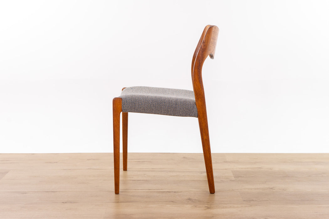 Niels Otto Møller Model 71 Teak Dining Chair - (D1662)