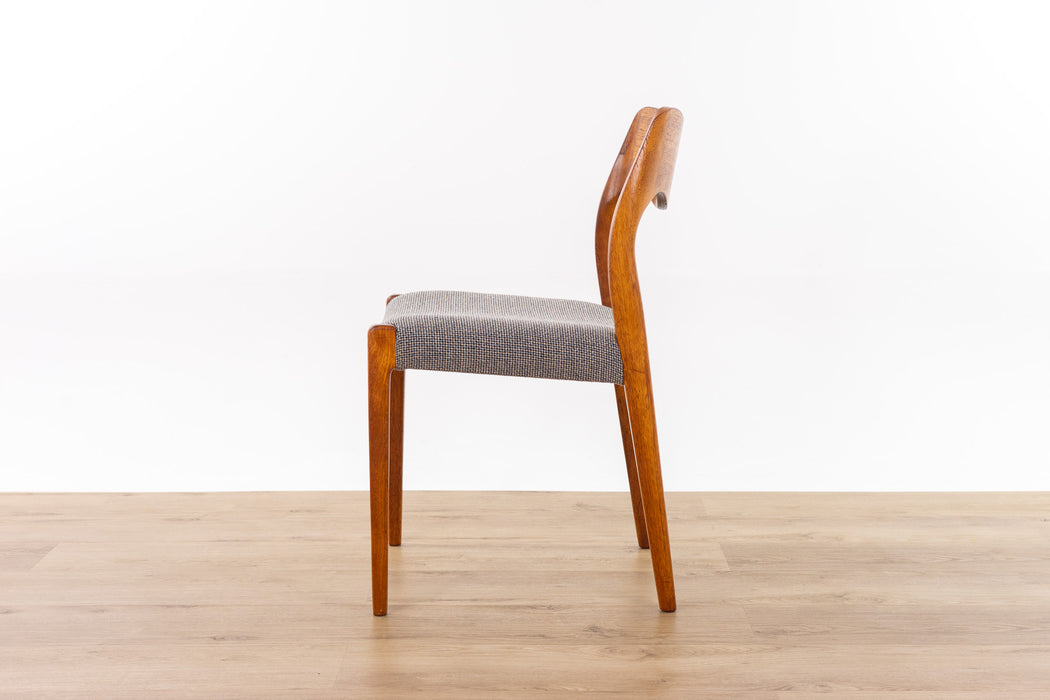 Niels Otto Møller Model 71 Teak Dining Chair - (D1663)