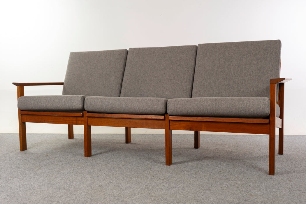 Teak Danish Sofa - (D1049)