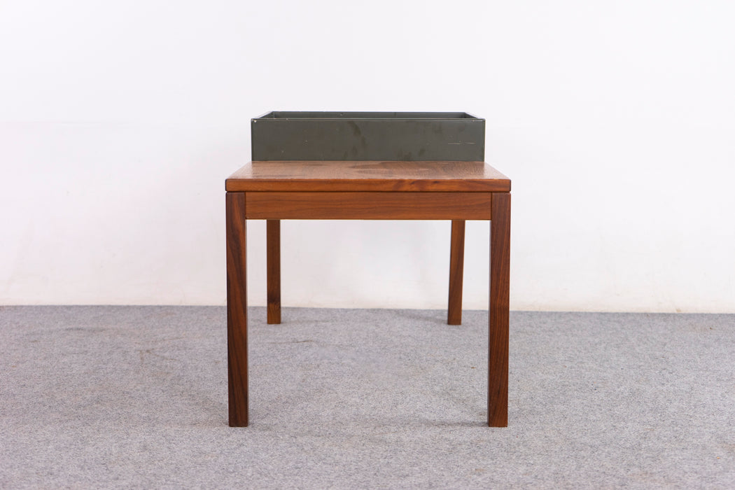 Swedish Mid-Century Teak Flower Table - (326-043)