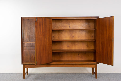 Walnut Mid-Century Sideboard - (324-333)