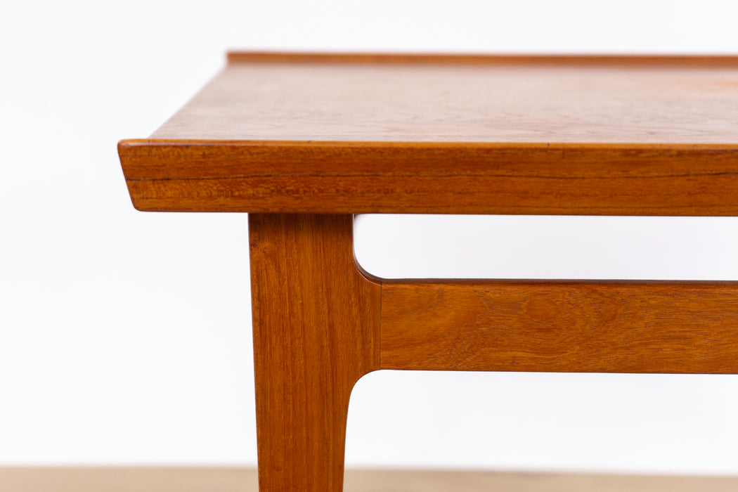 Finn Juhl FD-535 Solid Teak Side Table for France & Daverkosen - (D1527)