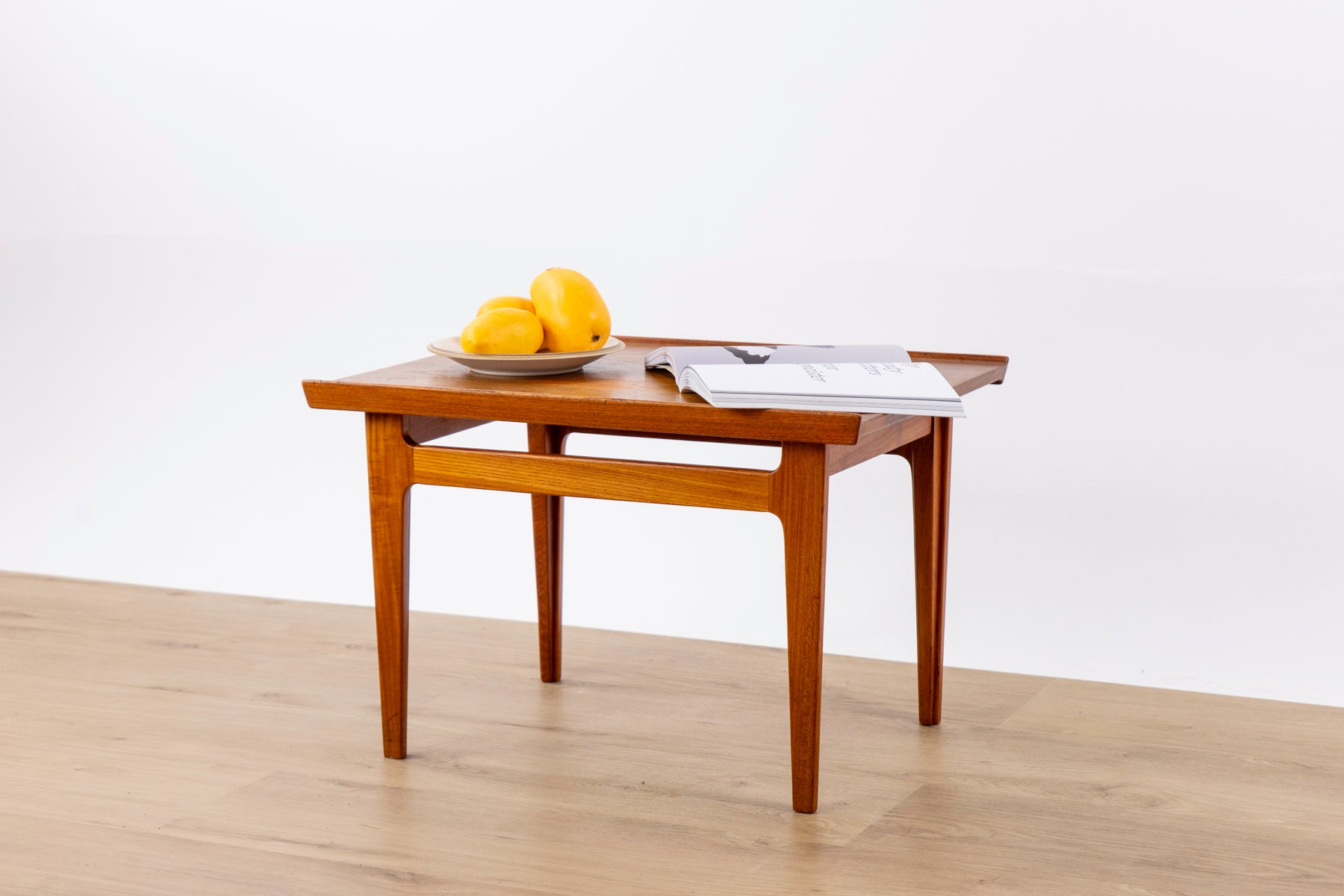 Finn Juhl FD-535 Solid Teak Side Table for France & Daverkosen - (D1527)