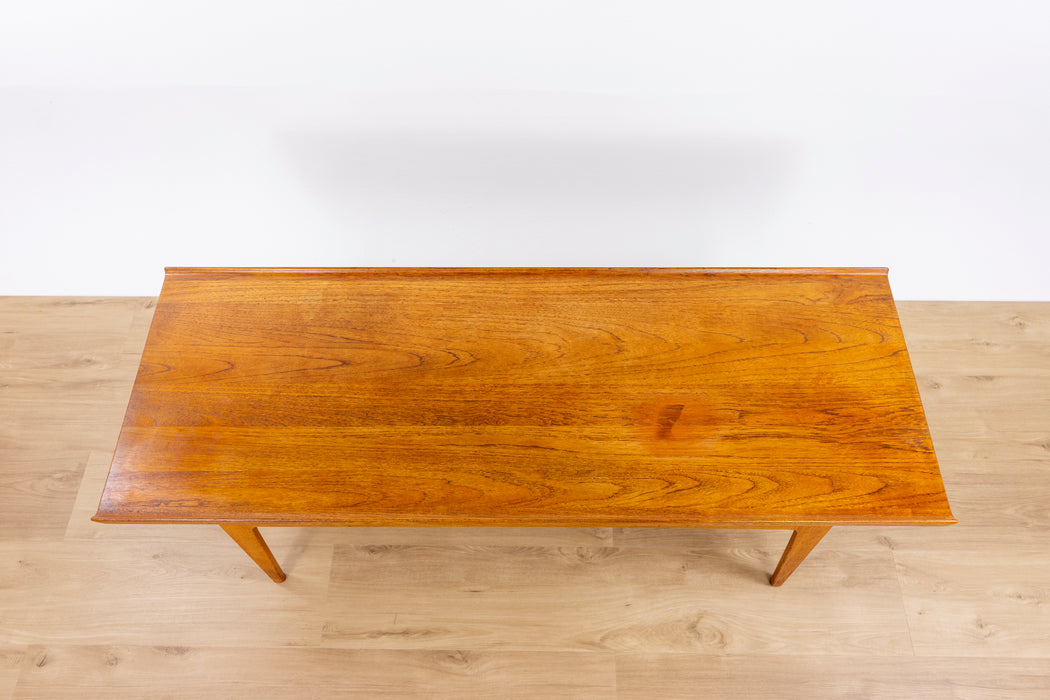 Finn Juhl Model 531 Teak Coffee Table for France & Son - (D1525)