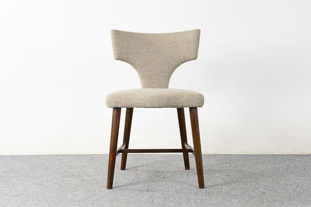 1 Danish Mid-Century Chair - (322-175)