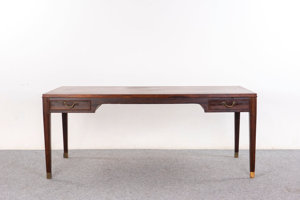 Rosewood Coffee Table by Fritz Henningsen - (326-101)