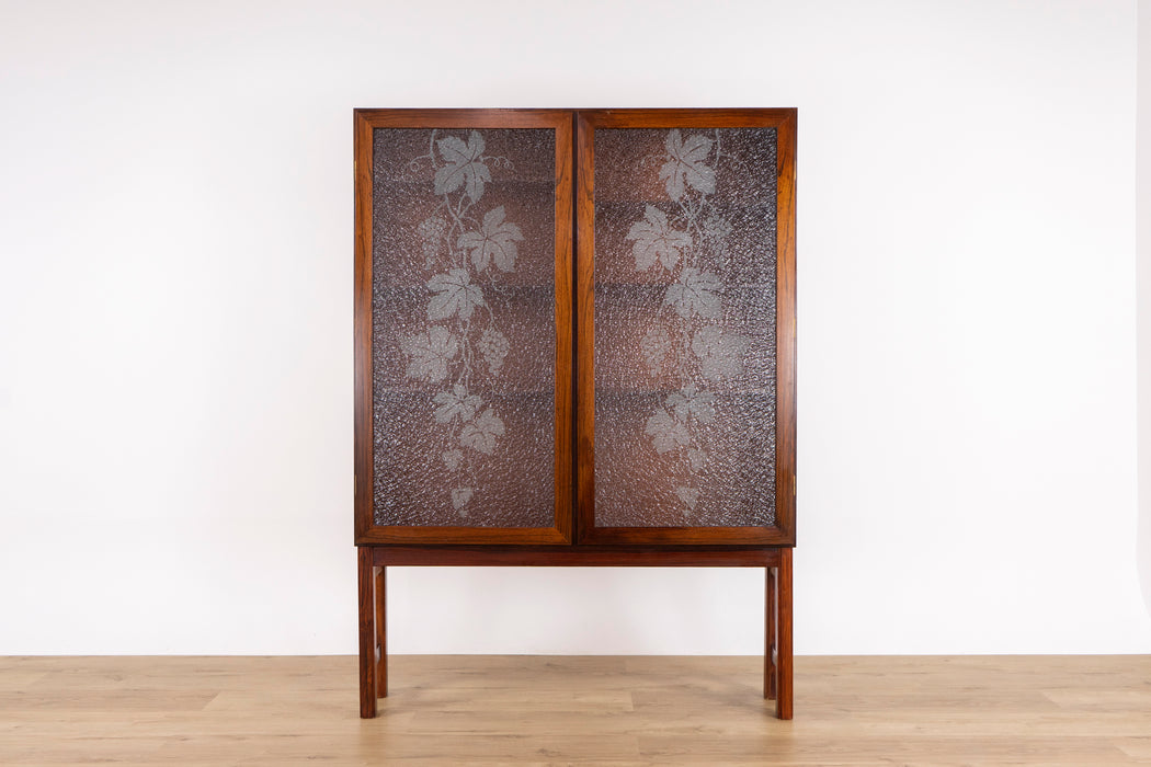 Danish Modern Rosewood & Glass Cabinet by Omann Jun - (325-113)
