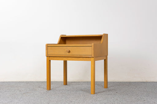 Oak Danish Bedside Table - (324-353.6)