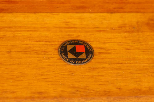 Danish Mid-Century Rosewood Dining Table by Niels Moller - (326-196)