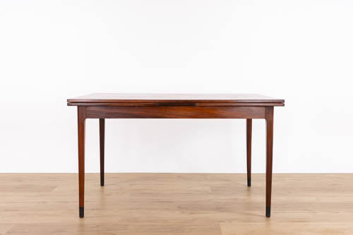 Danish Mid-Century Rosewood Dining Table by Niels Moller - (326-196)