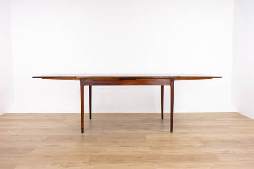 Danish Mid-Century Rosewood Dining Table by Niels Moller - (326-196)
