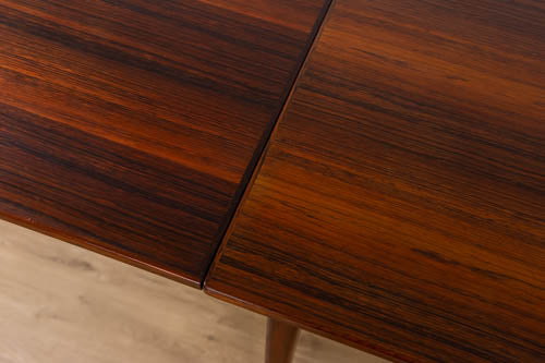 Danish Mid-Century Rosewood Dining Table by Niels Moller - (326-196)