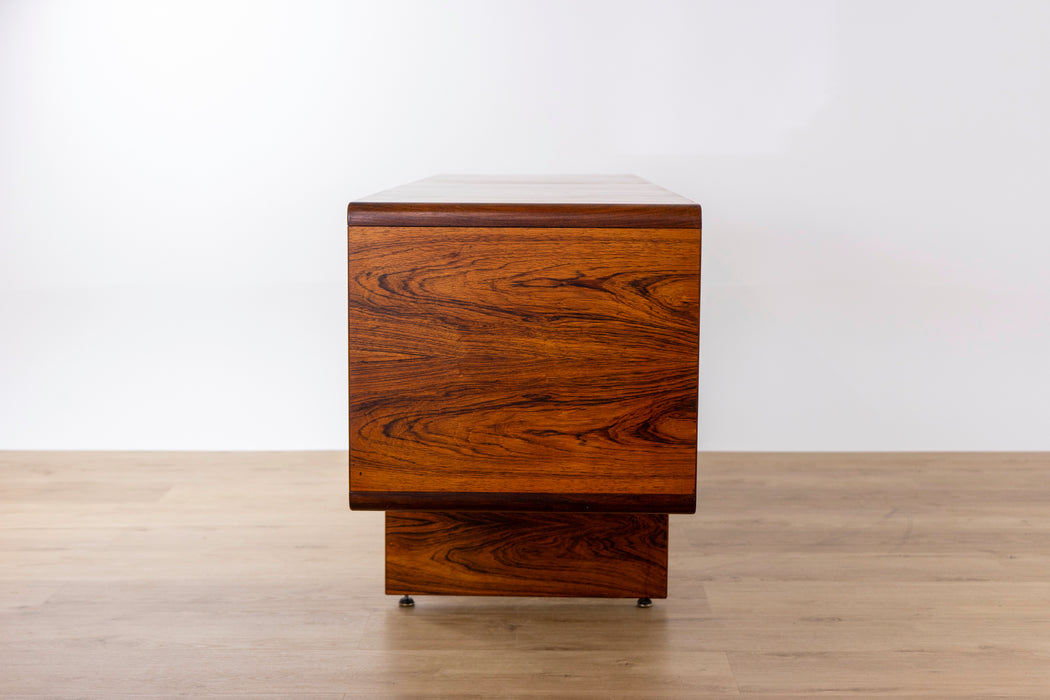 Danish Modern Rosewood Office Suite, Desk & Sideboard - (D1563)