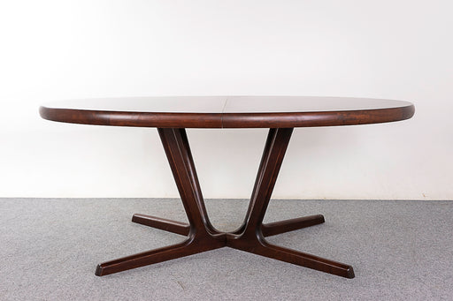 Rosewood Danish Dining Table - (D1094)