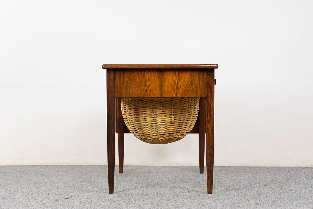 Rosewood Sewing Table by Johannes Andersen - (323-124.2)