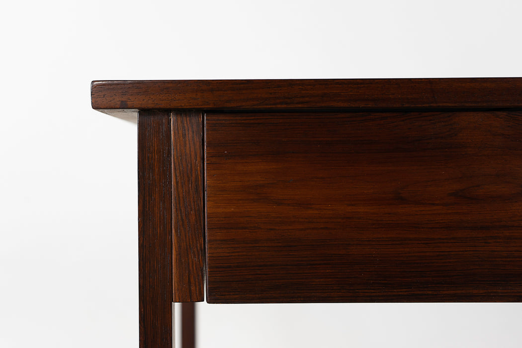Danish Modern Rosewood Side Table - (322-198)