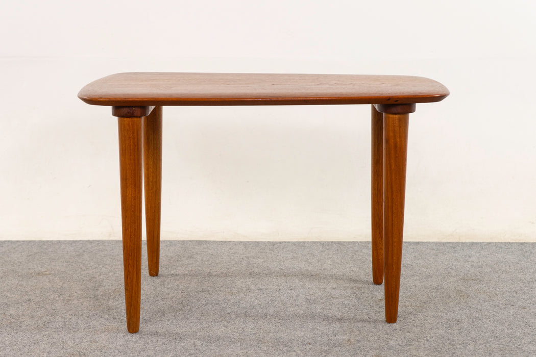 Solid Teak Danish Side Table - (D1290)