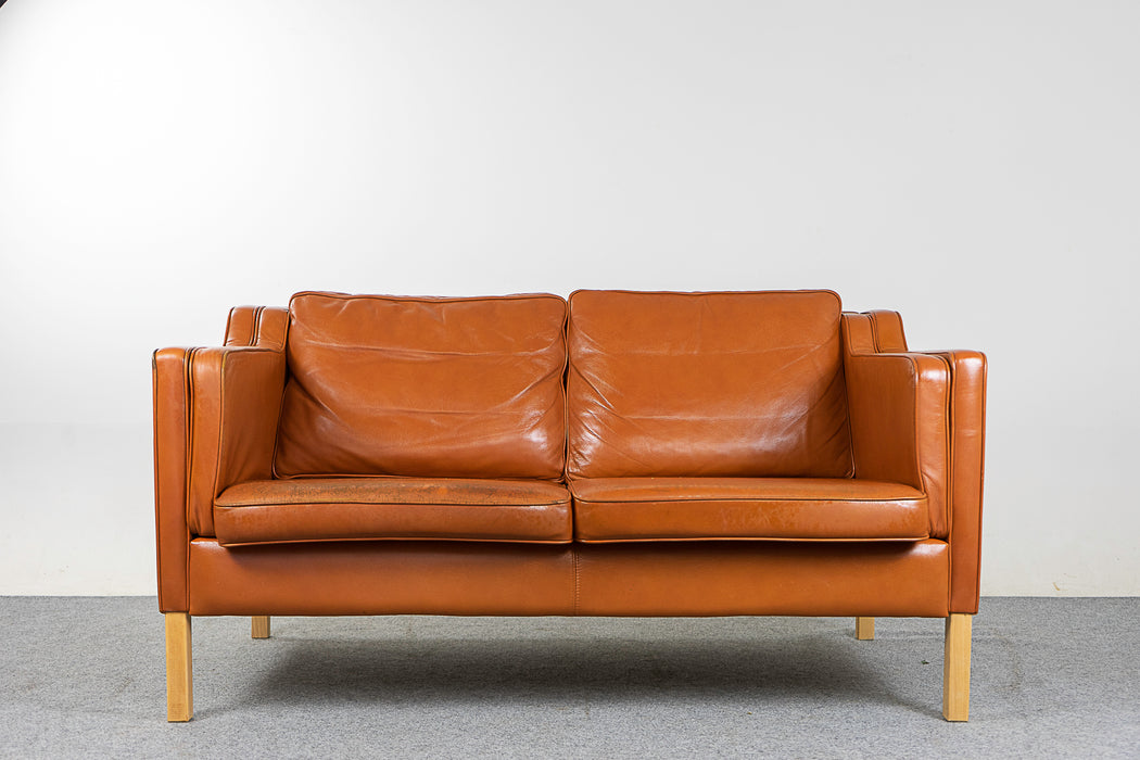 Loveseat Leather | By Design Modern