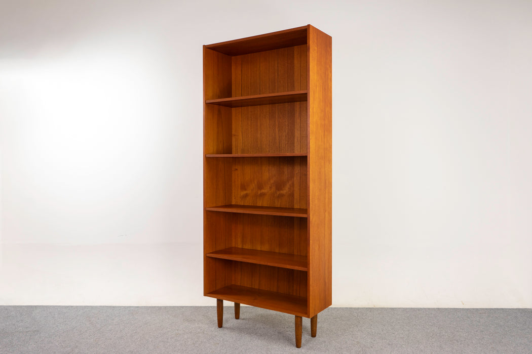 Teak Danish Bookcase - (325-138)