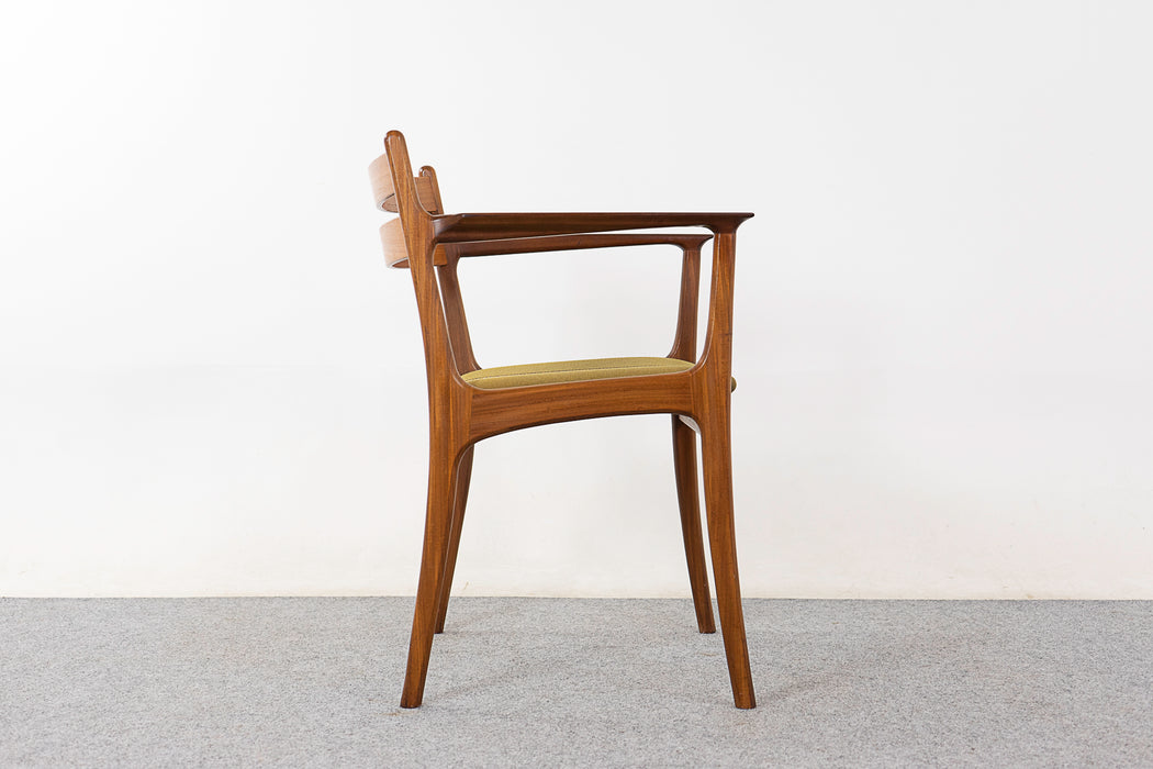 Teak Mid-Century Armchair - (321-232)