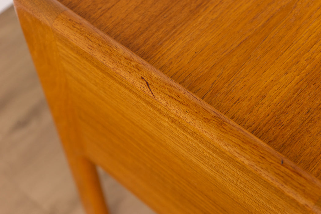Kai Kristiansen Teak Model VM202 Bedside Table - (D1669)