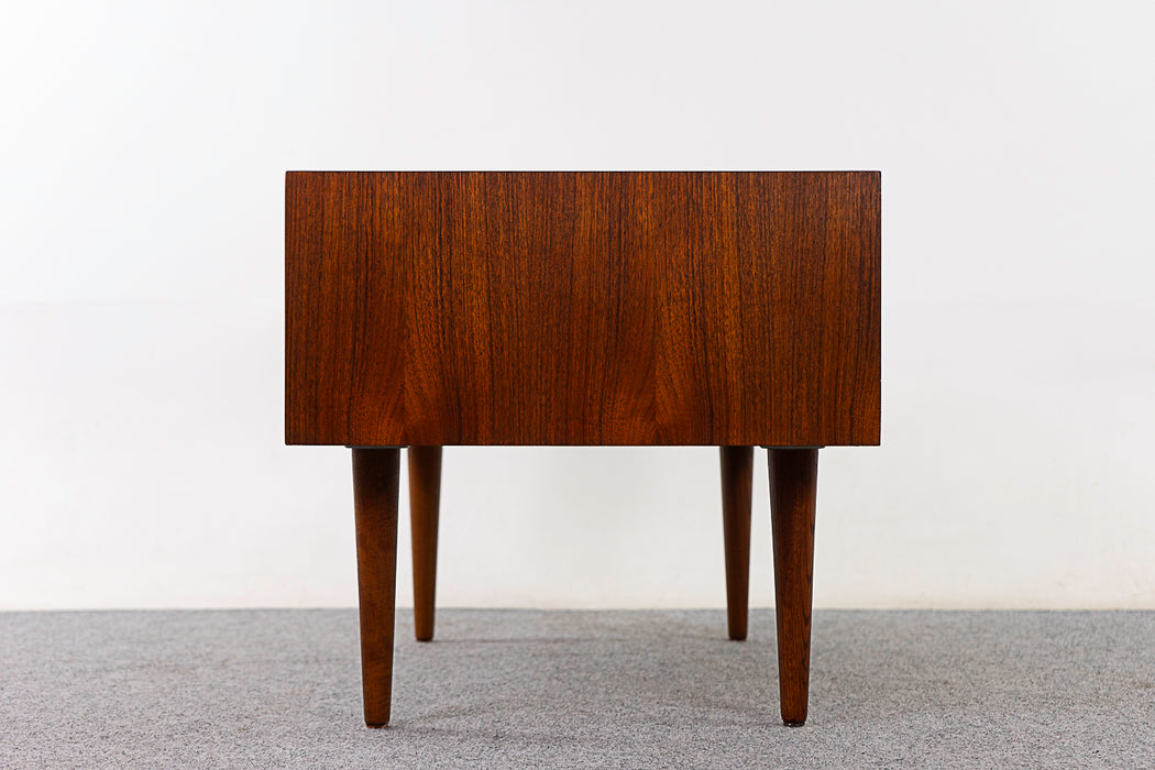 Teak Bedside Table by Kai Kristiansen - (322-153)