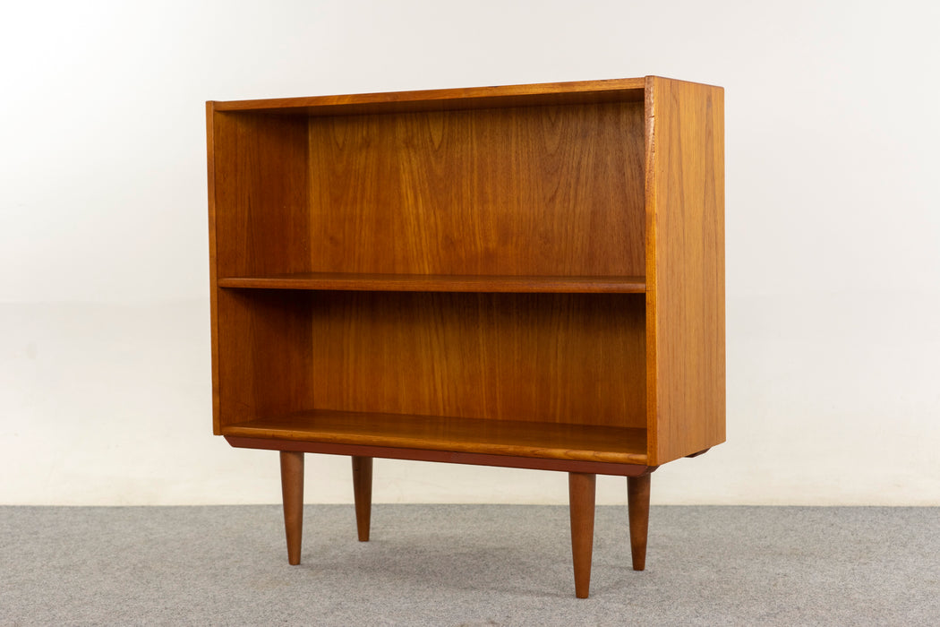 Teak Danish Bookcase - (326-221)