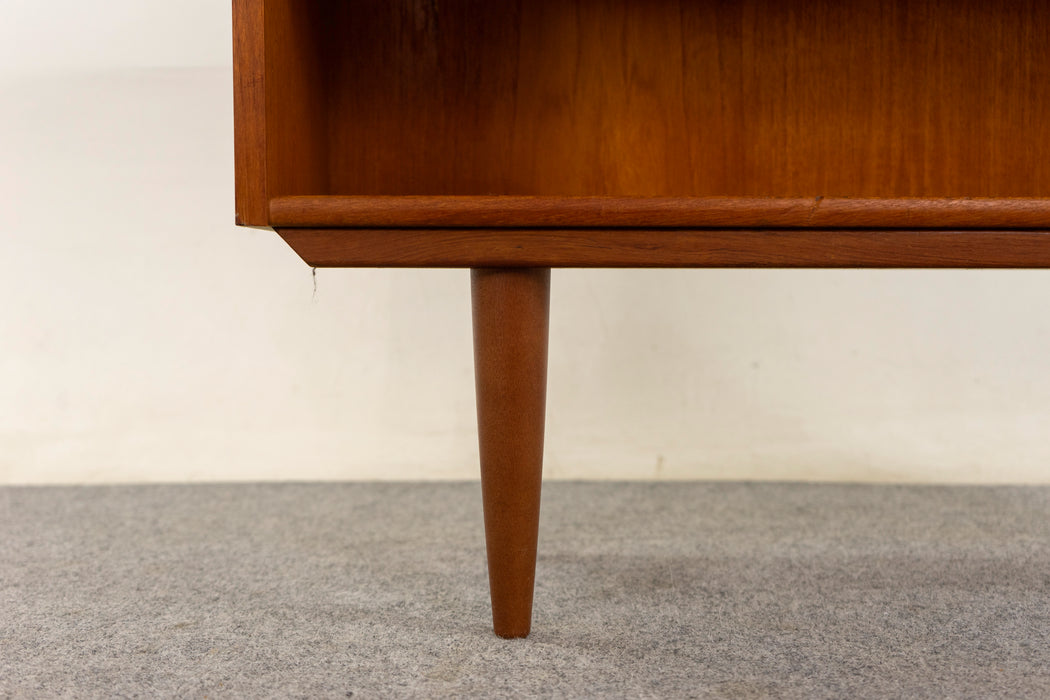 Teak Danish Bookcase - (326-250)