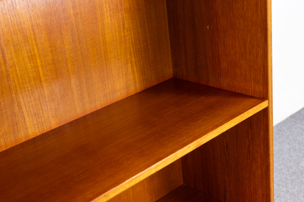 Danish Modern Teak Bookcase - (327-048)