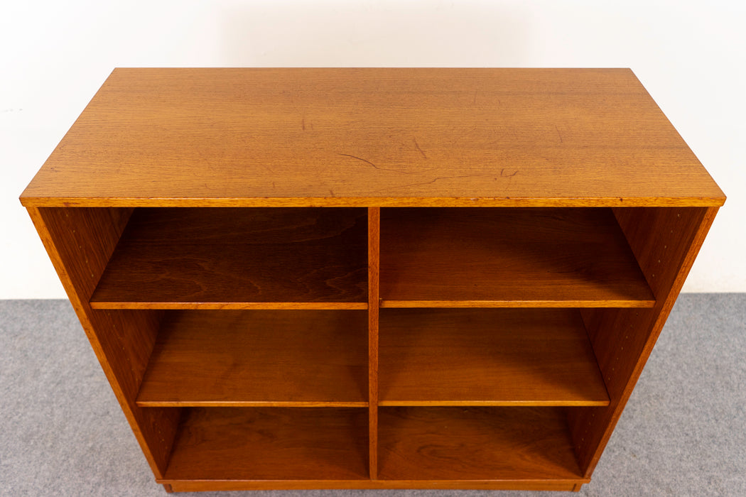 Teak Danish Bookcase - (D1303)