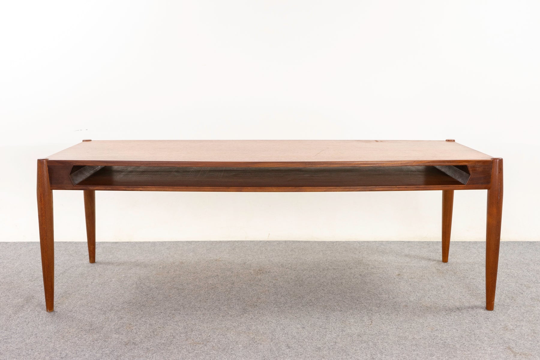 Teak Danish Coffee Table - (325-089)