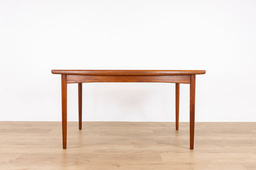 Danish Mid-Century Teak Dining Table by Skovby - (327-036)